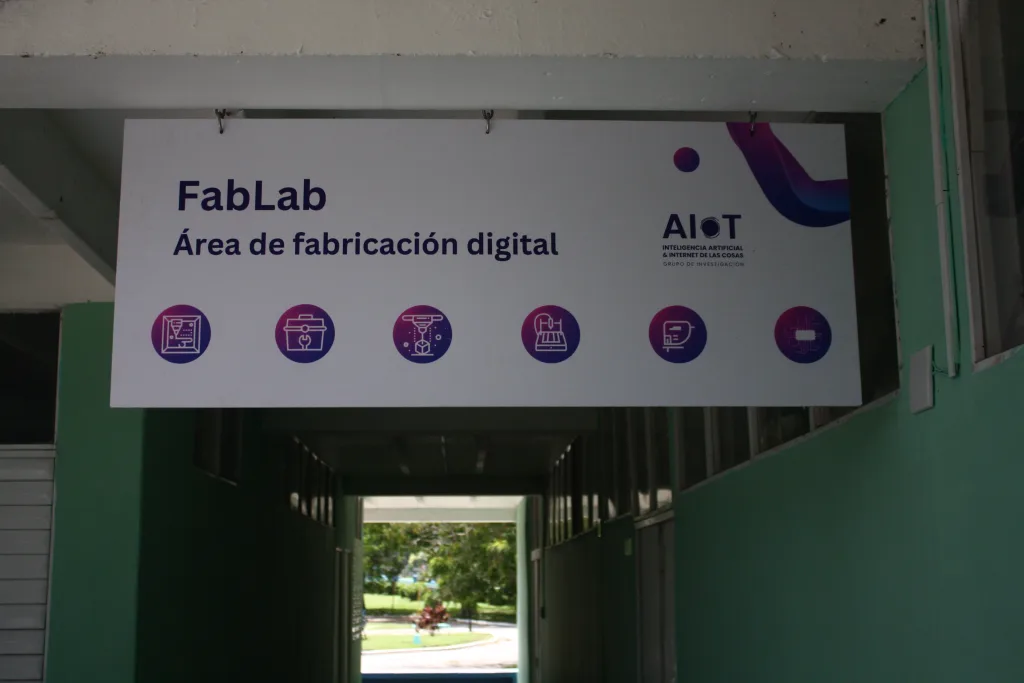 El 25 de julio de 2024 fue inaugurada el Área de Fabricación Digital (FabLab)