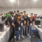 Jóvenes cubanos participantes de la IOI2024