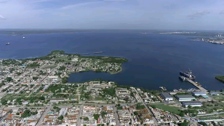 bahía de Cienfuegos